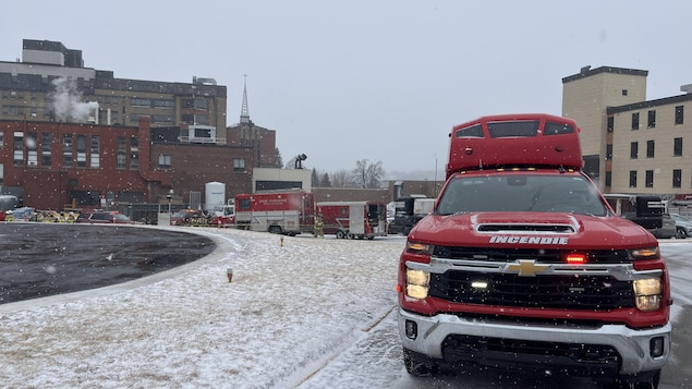 You are currently viewing Intervention des pompiers à l’hôpital de Chicoutimi pour un déversement