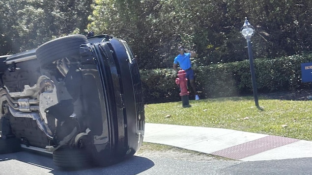 You are currently viewing Tiger Woods arrêté et soupçonné de conduite avec facultés affaiblies après un accident
