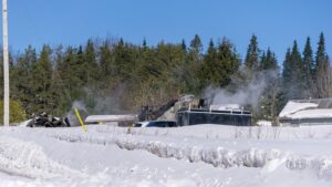 Read more about the article Deux personnes manquent à l’appel après un incendie à Saint-Tharcisius