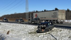 Read more about the article Accident sur l’A-55 : la fatigue pourrait avoir causé la mort d’une travailleuse