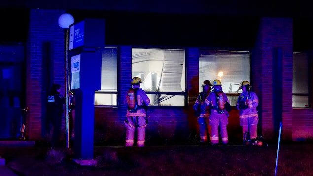 You are currently viewing Un commerce à Dorval victime d’un incendie criminel