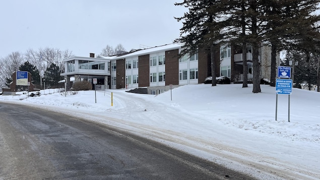Read more about the article Le coroner conclut que le décès d’une résidente dans un CHSLD à Warwick est accidentel
